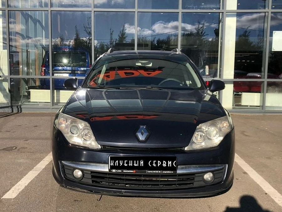 Renault Laguna, 2010г., передний привод, механика