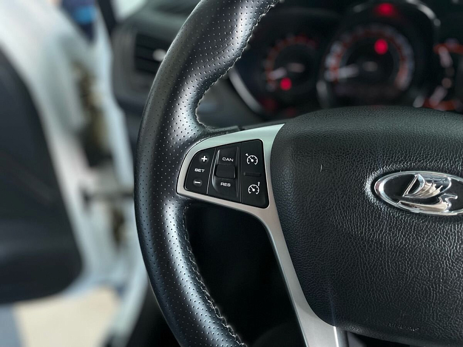 Lada (ВАЗ) Vesta, 2018г., передний привод, механика
