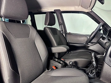 Lada (ВАЗ) Niva Travel, 2021г, передний привод, механика