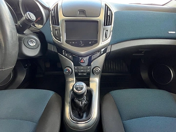 Chevrolet Cruze, 2013г, передний привод, механика