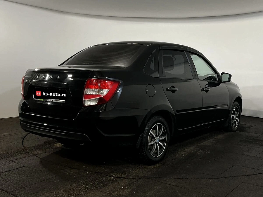 Lada (ВАЗ) Granta, 2023г., передний привод, механика