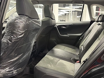 Toyota RAV4, 2025г, полный привод, вариатор