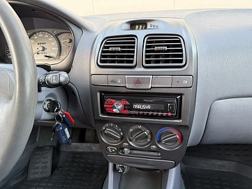 Hyundai Accent, 2007г, передний привод, механика