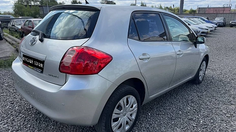 Toyota Auris, 2007г, передний привод, механика