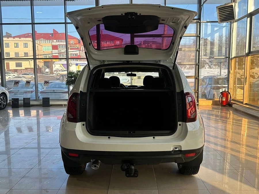 Renault Duster, 2012г., передний привод, механика