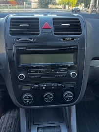 Volkswagen Jetta, 2008г, передний привод, механика