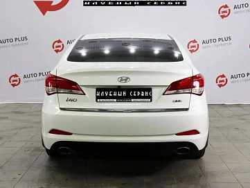 Hyundai i40, 2015г, передний привод, автомат