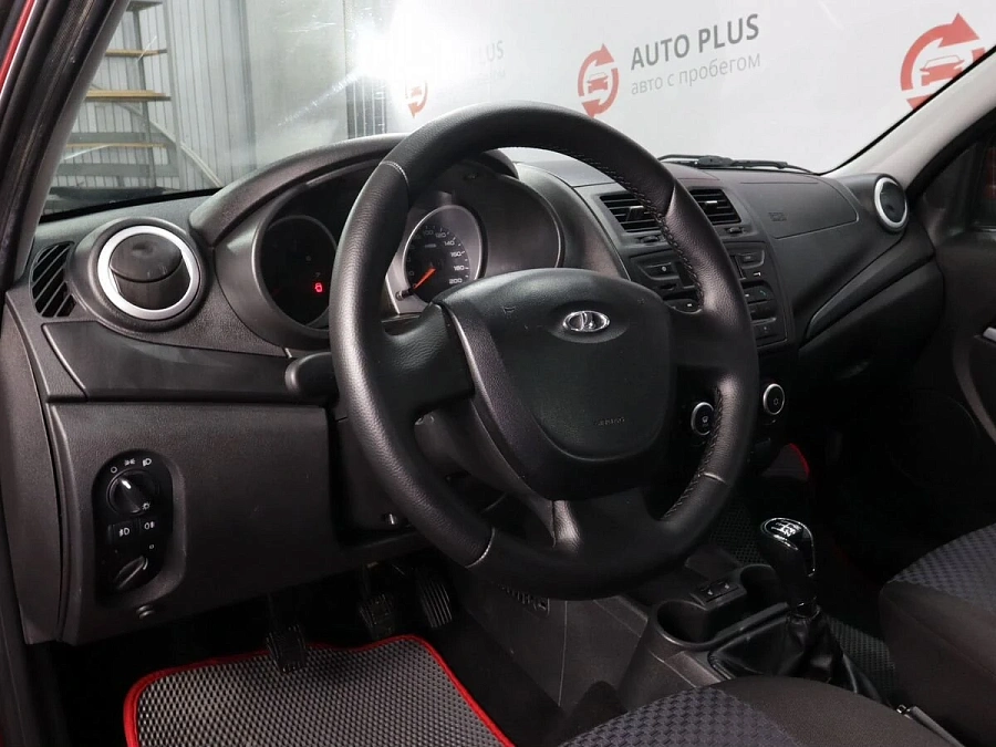 Lada (ВАЗ) Granta, 2017г., передний привод, механика