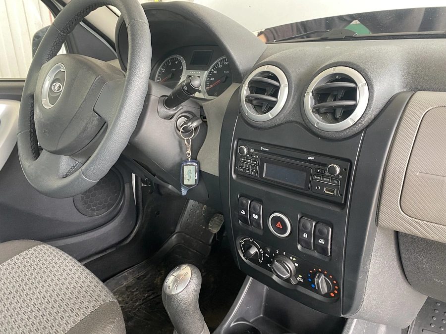 Lada (ВАЗ) Largus, 2015г., передний привод, механика