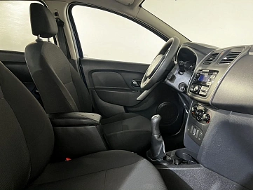 Renault Logan, 2014г., передний привод, механика