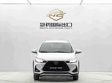 Toyota Yaris, 2023г, передний привод, вариатор
