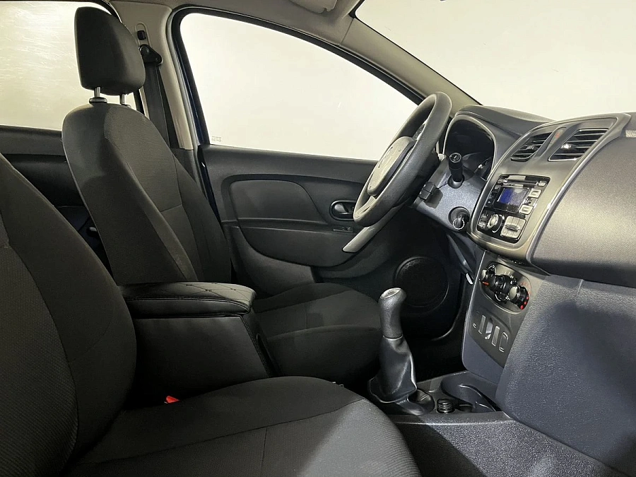 Renault Logan, 2014г., передний привод, механика