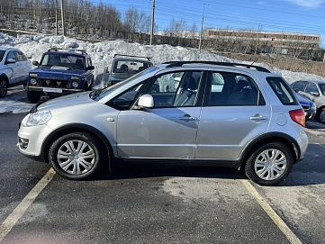 Suzuki SX4, 2010г, передний привод, автомат