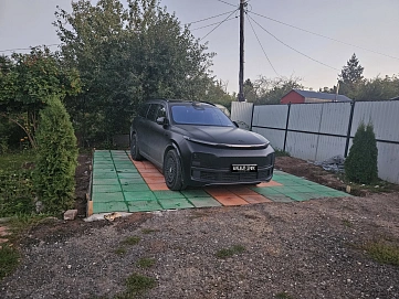 LiXiang L9, 2024г, полный привод, автомат