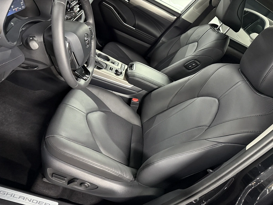 Toyota Highlander, 2026г., полный привод, автомат