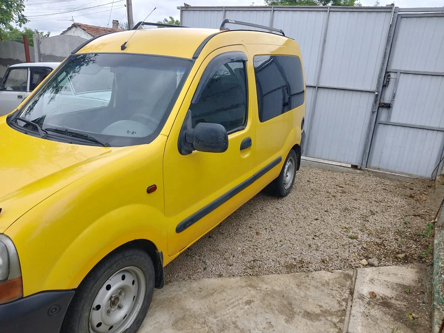 Renault Kangoo, 2000г., передний привод, механика