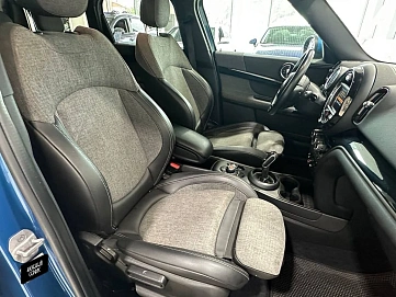 Mini , 2020г., передний привод, робот