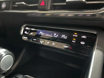 Kia K5, 2021г, передний привод, автомат