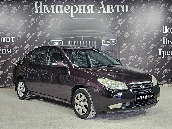 Hyundai Elantra, 2010г., передний привод, автомат