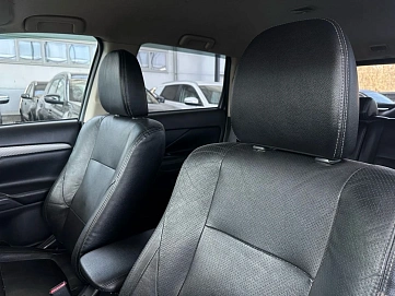 Mitsubishi Outlander, 2013г, полный привод, вариатор