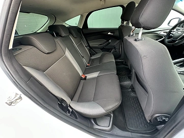 Ford Focus, 2013г, передний привод, механика