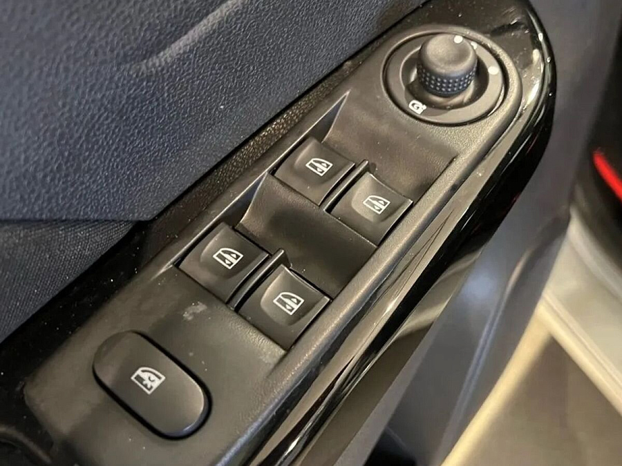 Renault , 2018г., передний привод, автомат