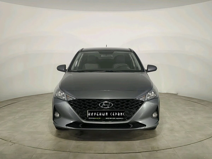 Hyundai Solaris, 2021г., передний привод, автомат