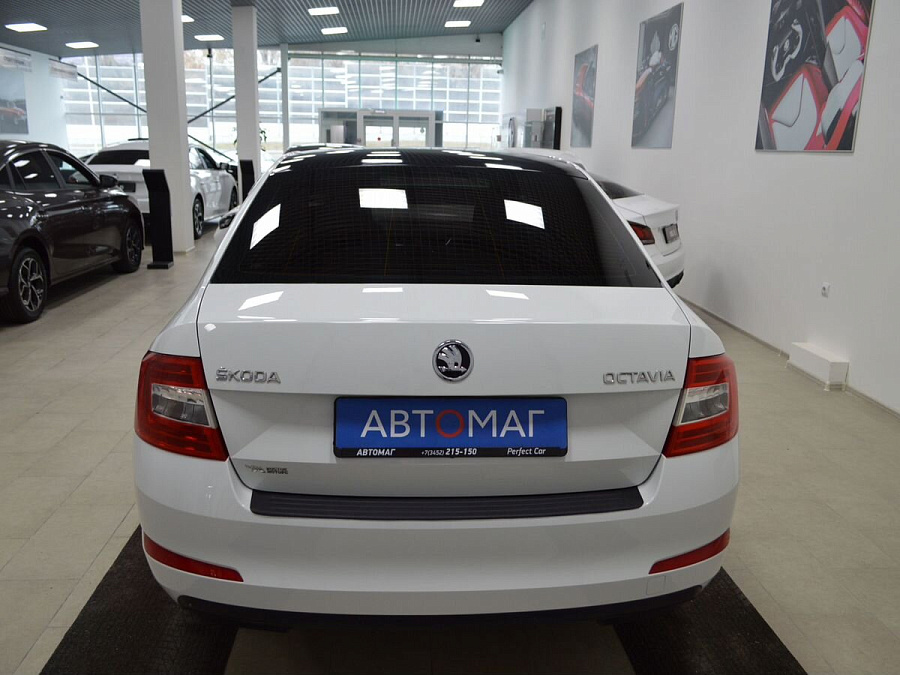Skoda Octavia, 2016г., передний привод, механика