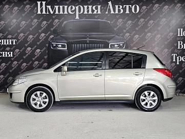 Nissan Tiida, 2008г, передний привод, автомат