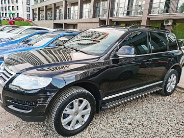 Volkswagen Touareg, 2008г, полный привод, автомат