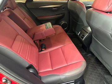 Lexus NX, 2017г, полный привод, вариатор