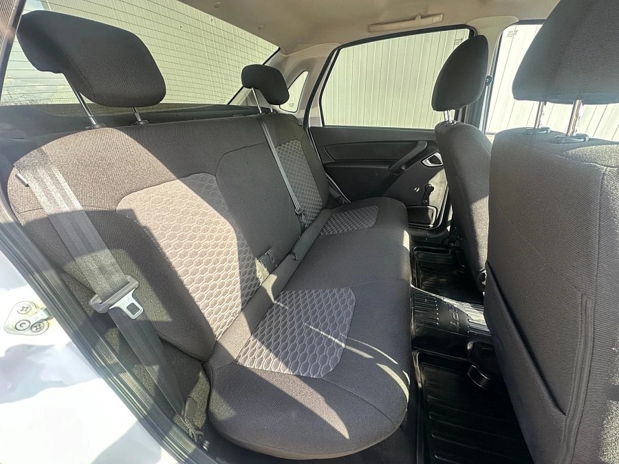 Lada (ВАЗ) Granta, 2022г., передний привод, механика