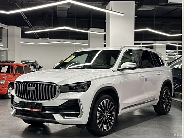 Geely Monjaro, 2024г, передний привод, автомат