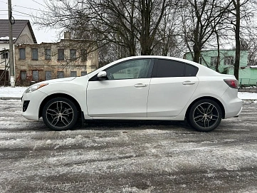 Mazda 3, 2011г, передний привод, автомат