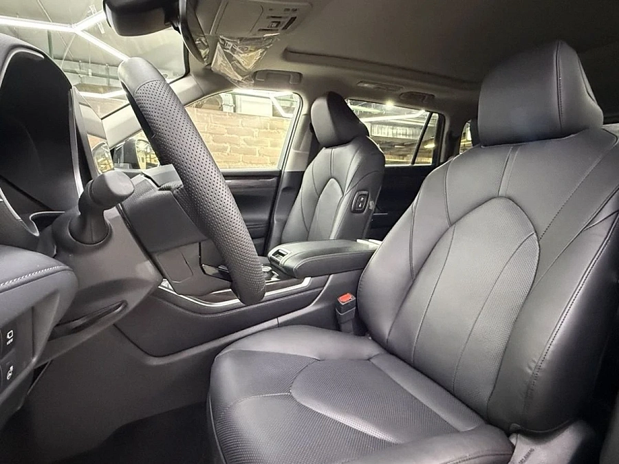 Toyota Highlander, 2026г., полный привод, автомат