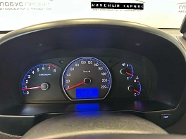 Hyundai Elantra, 2008г, передний привод, механика