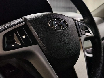 Hyundai Solaris, 2014г, передний привод, автомат