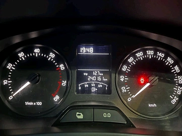 Skoda Rapid, 2014г, передний привод, автомат