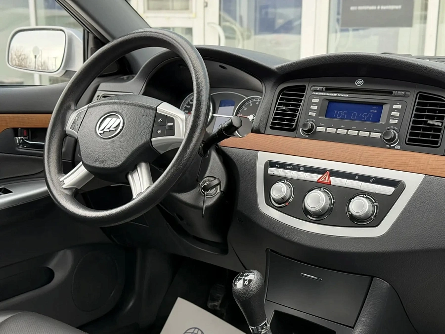 Lifan Solano, 2011г., передний привод, механика