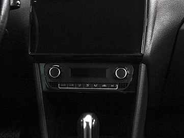 Volkswagen Polo, 2014г, передний привод, автомат