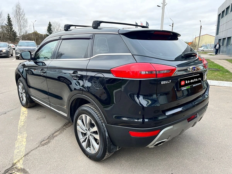Geely Atlas, 2019г., передний привод, автомат
