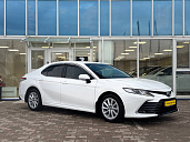 Toyota Camry, 2021г., передний привод, автомат