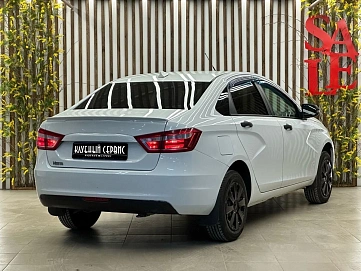 Lada (ВАЗ) Vesta, 2018г, передний привод, механика