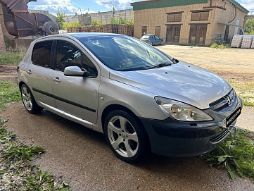 Peugeot 307, 2003г, передний привод, автомат