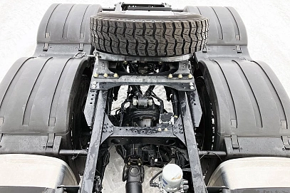 FAW J6 CA4250, 2023г, Механическая