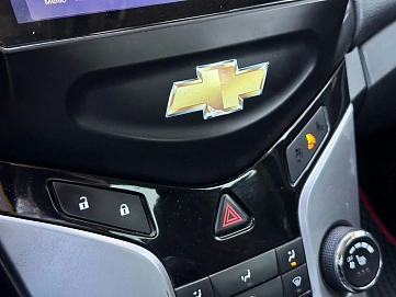 Chevrolet Cruze, 2011г, передний привод, механика