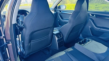 Skoda Octavia, 2018г, передний привод, робот