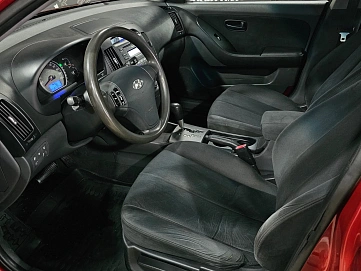 Hyundai Elantra, 2008г, передний привод, автомат