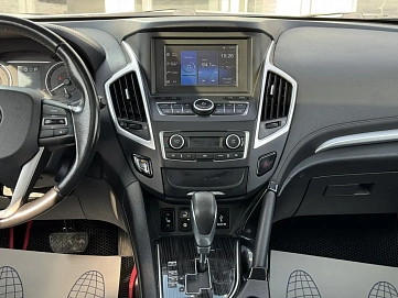 Dongfeng AX7, 2018г, передний привод, автомат