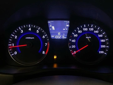 Hyundai Solaris, 2013г, передний привод, механика